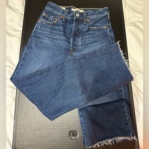 Levi ribcage straight ankle jeans